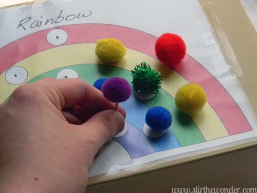Pompom toothpicks are a fun #finemotor alternative to dot markers and pompom magnets! | Stir the Wonder