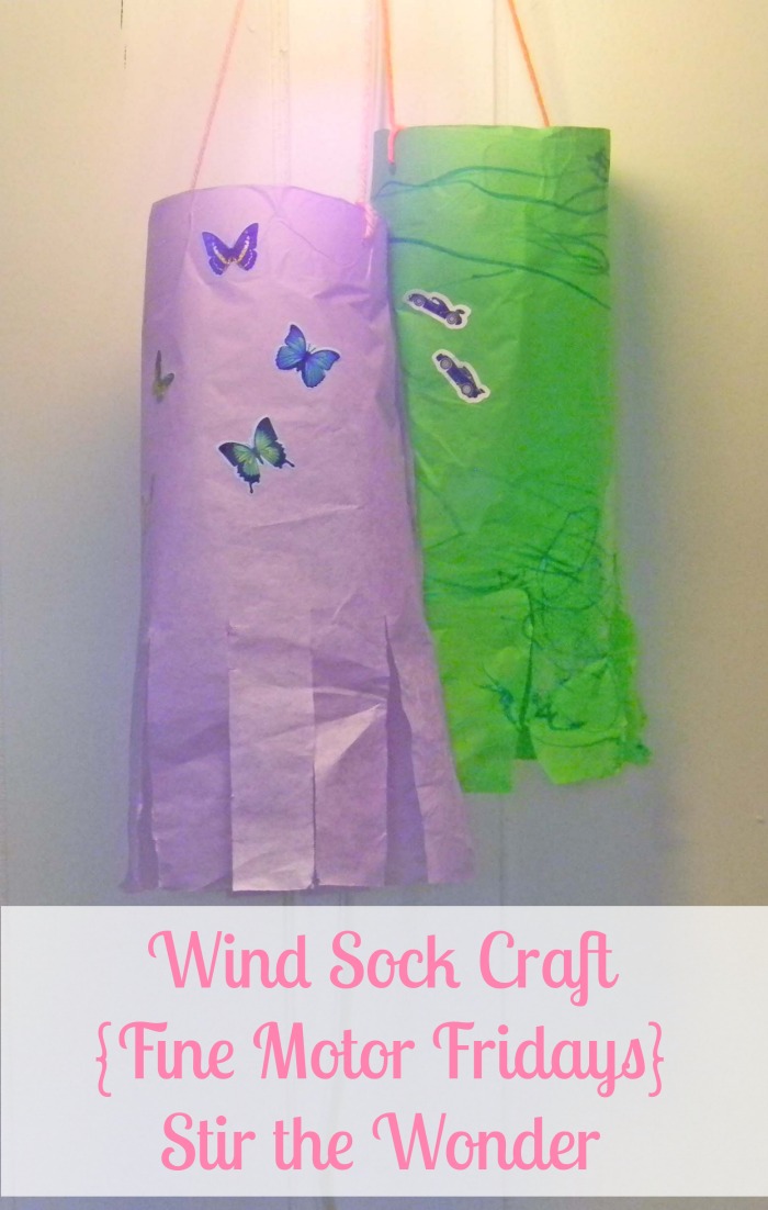 Wind Sock Craft {Fine Motor Fridays} | Stir the Wonder #kbn #finemotor #springcrafts