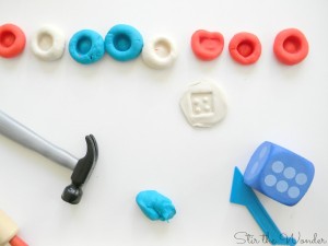 Count and Smash Play Dough Math Activity for Preschoolers #toolsforlearning