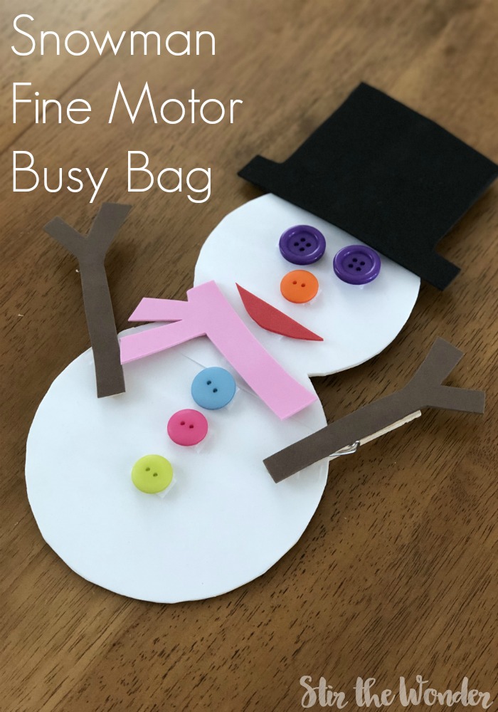 Your preschoolers will have fun all winter long with this Snowman Fine Motor Busy Bag.